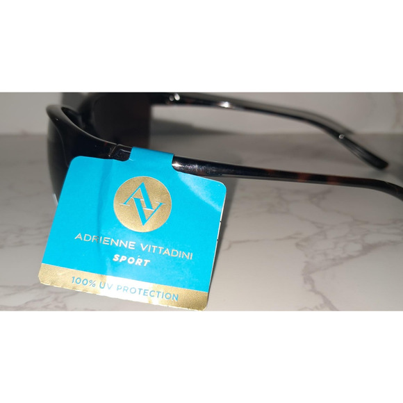 Adrienne Vittadini Sport Brown Unisex Sunglasses - NEW - Picture 3 of 7